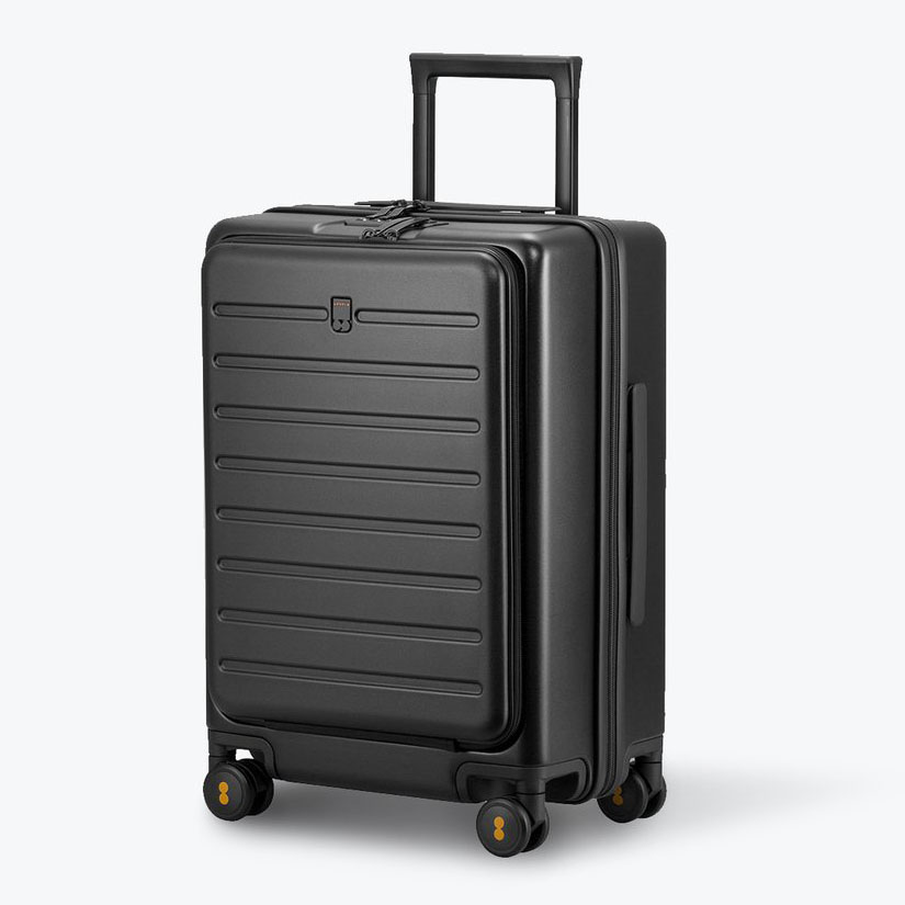 LEVEL8 Black Horizon Luggage with Front Pocket 20" LA-1679-02T00