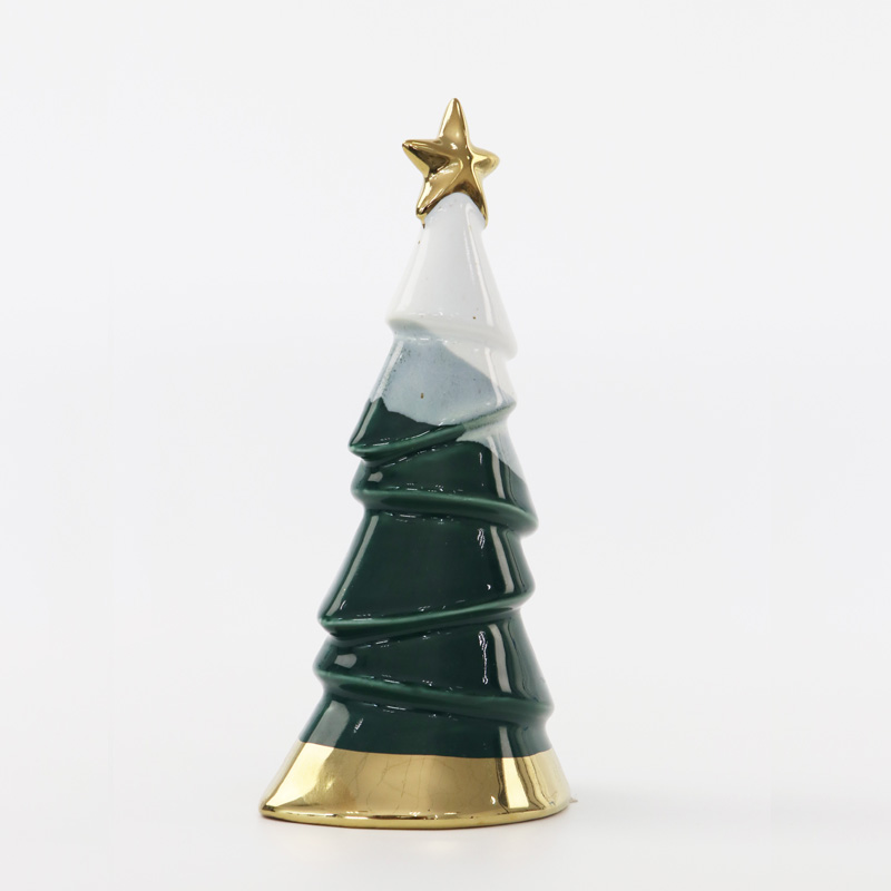 Simple ceramic Christmas tree