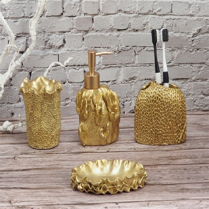 Irregular shape golden Polyresin  bathroom sets household tools