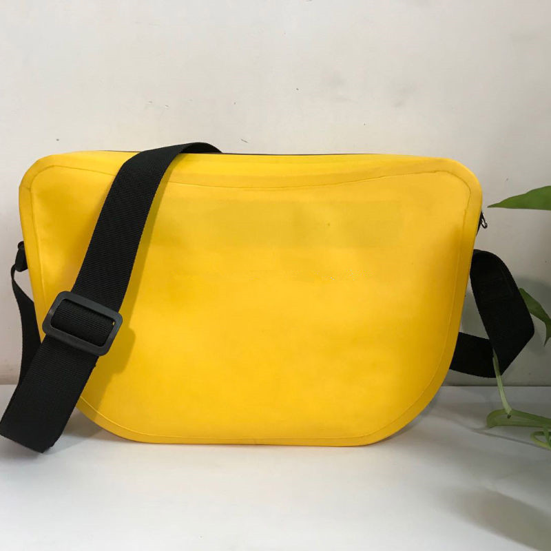 500d Pvc Tarpaulin Colorful Banana Bag Simple But Fashion