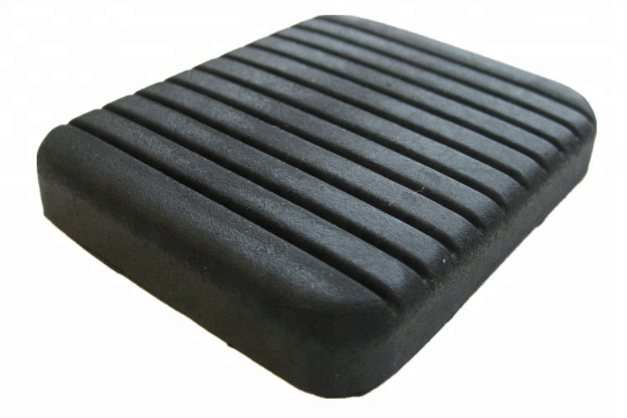 black flat rubber cushion pad