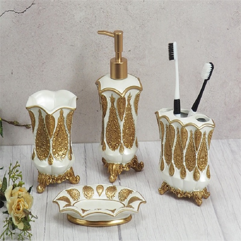 2020 Household Golden vintage royal style Home Decorative Resin Bathroom Accessories Set