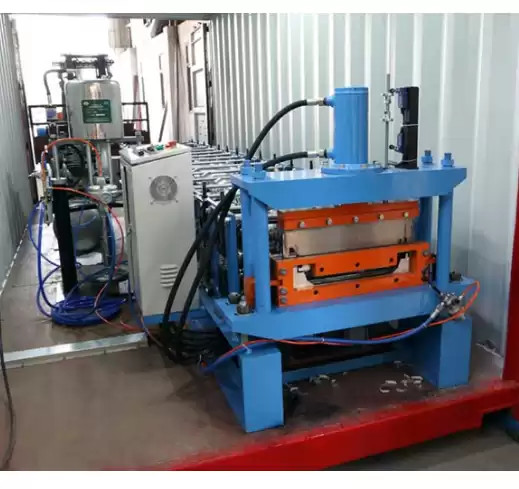 Boltless Joint Hidden Roofing Panel Roll Forming Machine