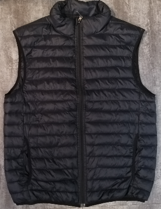 mens lightweight vest