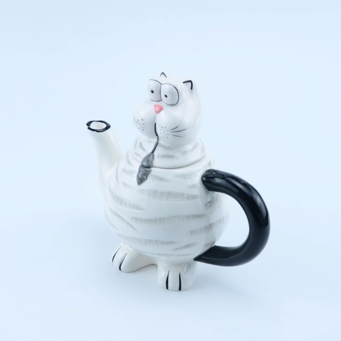 Ceramic Teapot with Cat-Inspired Design