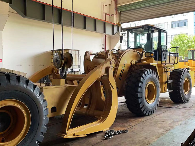 Powerful Grapple Wheel Loader For Forest Farm