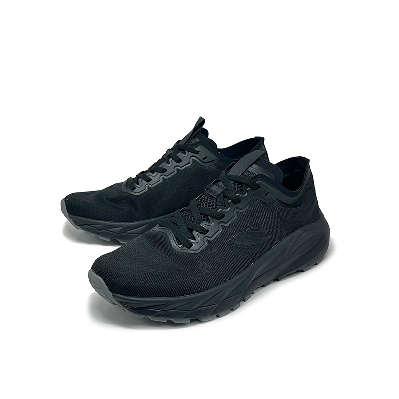 Comfortable Lace-Up Men's Running Shoes by Eopaia